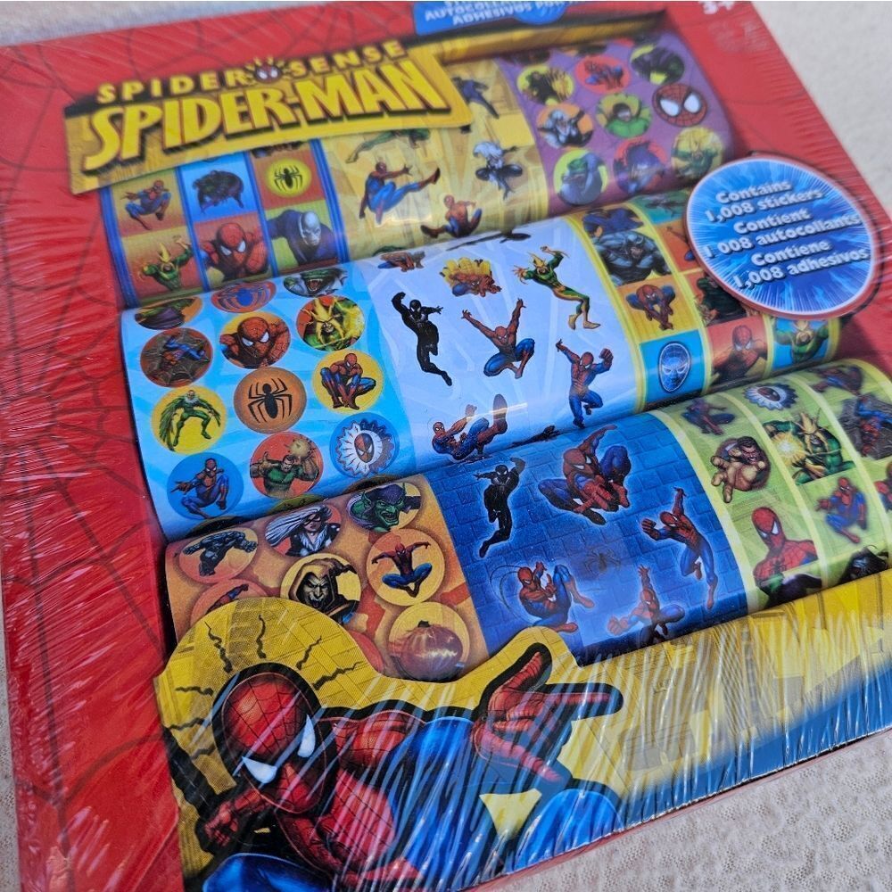 Spiderman Sticker Roll Set - Picture 3 of 8